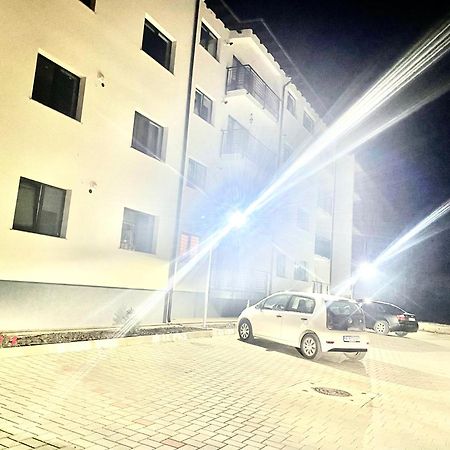 Cleopatra 3 Apartment Ipotesti  ภายนอก รูปภาพ