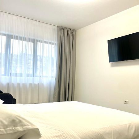 Cleopatra 3 Apartment Ipotesti  ภายนอก รูปภาพ