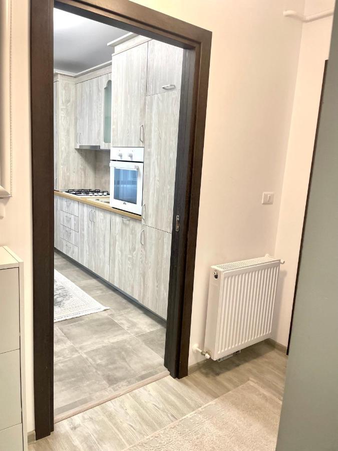 Cleopatra 3 Apartment Ipotesti  ภายนอก รูปภาพ