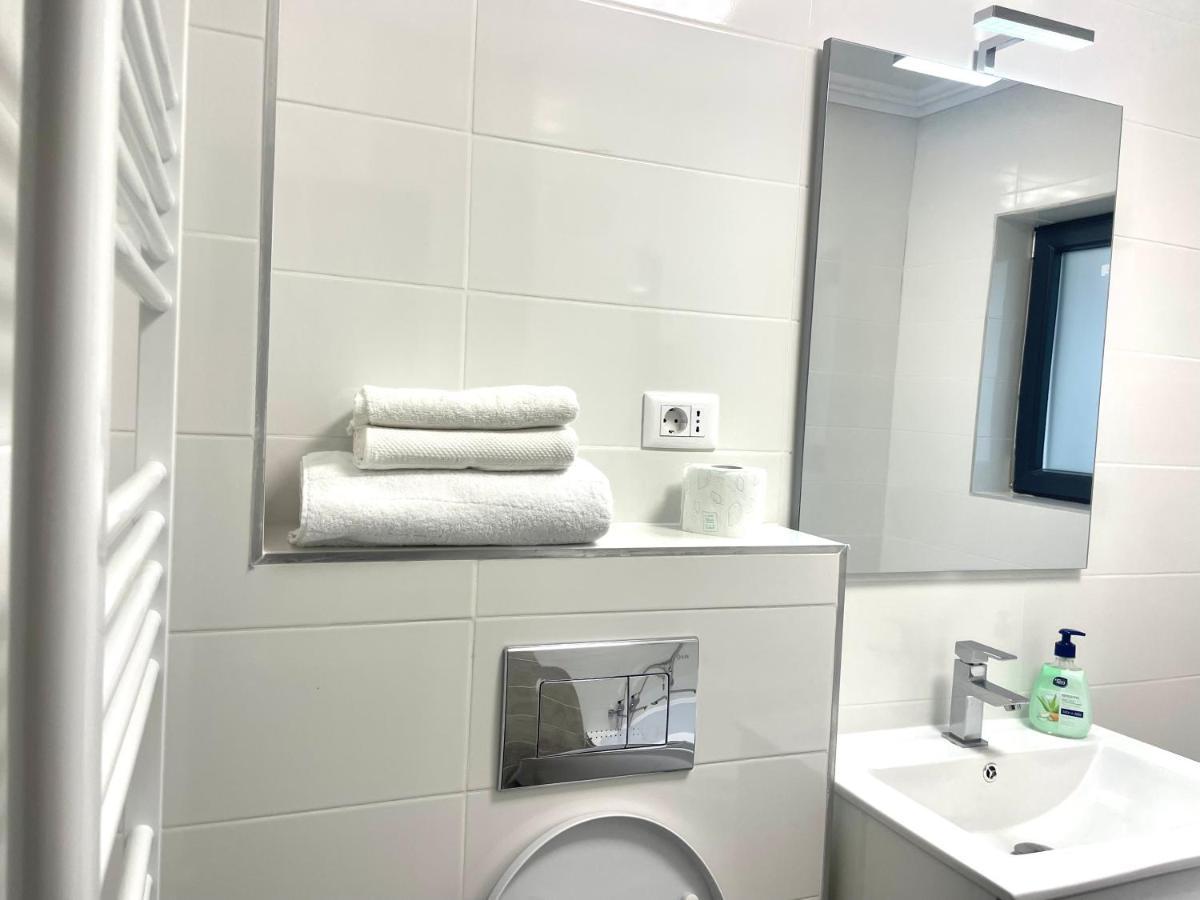 Cleopatra 3 Apartment Ipotesti  ภายนอก รูปภาพ