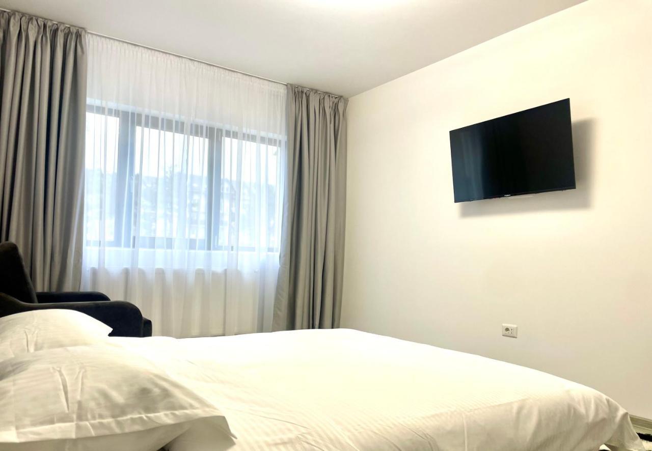 Cleopatra 3 Apartment Ipotesti  ภายนอก รูปภาพ